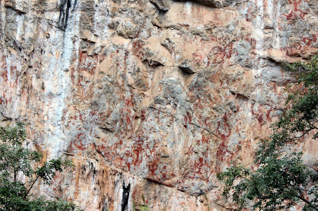 Peintures rupestres de Huashan (Hua Shan Bi Hua)
