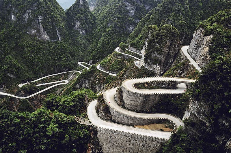 China's 10 Most Dangerous Roads