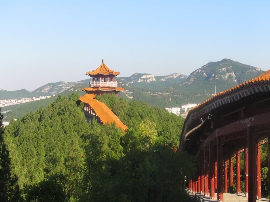 hero mountain jinan