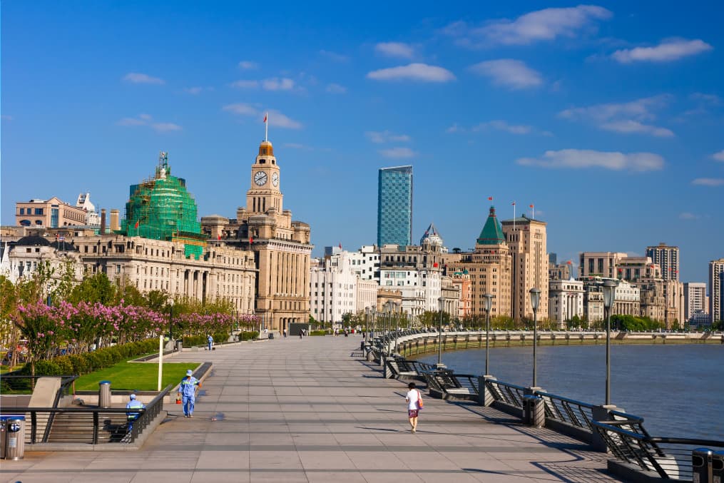 Beijing or Shanghai, which one to choose?