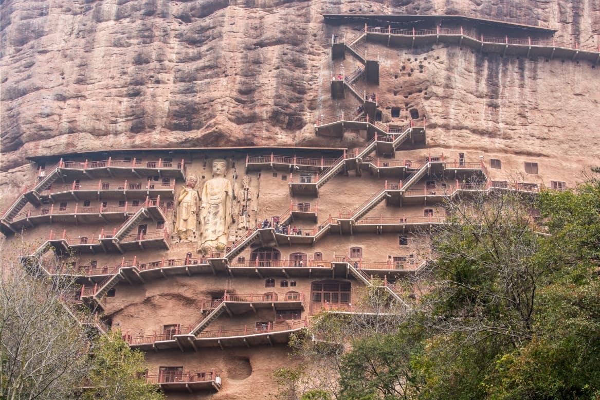 Maijishan Grottoes (Maijishan Shiku)